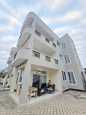 Apartment ya vyumba viwili inapangishwa Msasani, Dar Es Salaam Apartment ya vyumba viwili inapangishwa Msasani, Dar Es Salaam