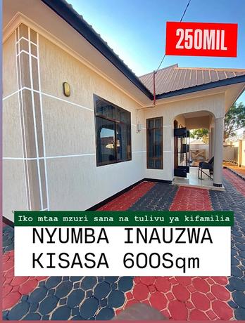 Nyumba ya vyumba vitatu inauzwa Kisasa, Dodoma (600 sqm) Nyumba ya vyumba vitatu inauzwa Kisasa, Dodoma (600 sqm)