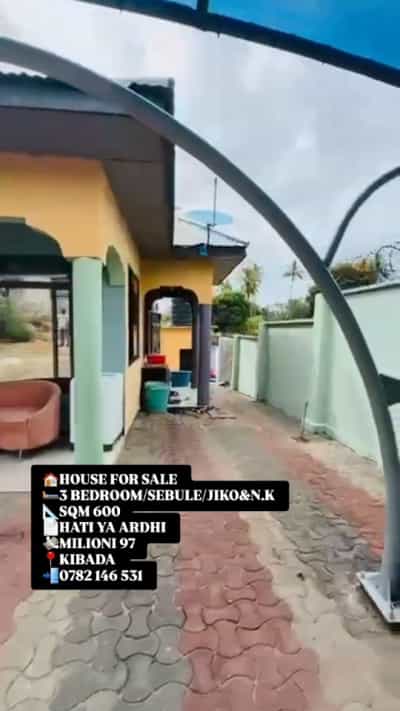 Nyumba ya vyumba vitatu inauzwa Kigamboni – Kibada, Dar Es Salaam (600 sqm) Nyumba ya vyumba vitatu inauzwa Kigamboni – Kibada, Dar Es Salaam (600 sqm)