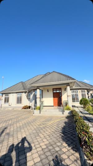Apartment (Furnished) ya vyumba vinne inapangishwa Boko Chama, Dar Es Salaam