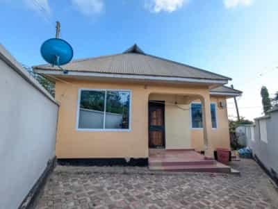 2 Bedrooms House for Rent in Kimara Korogwe, Dar Es Salaam