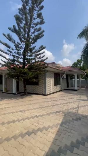 Nyumba ya vyumba vinne inapangishwa Mbezi Beach Tangi Bovu, Dar Es Salaam