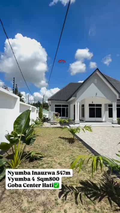 Nyumba ya vyumba vinne inauzwa Goba Center, Dar Es Salaam (800 sqm)