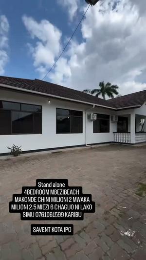 Nyumba ya vyumba vinne inapangishwa Mbezi Beach Makonde Chini, Dar Es Salaam Nyumba ya vyumba vinne inapangishwa Mbezi Beach Makonde Chini, Dar Es Salaam