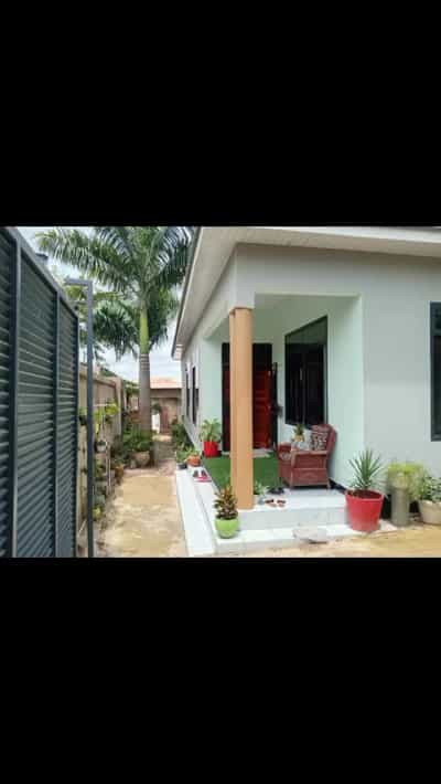 Nyumba ya vyumba vitatu inauzwa Madale, Dar Es Salaam (400 sqm)