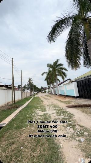 Nyumba inauzwa Mbezi Beach Chin, Dar Es Salaam (400 sqm) Nyumba inauzwa Mbezi Beach Chin, Dar Es Salaam (400 sqm)