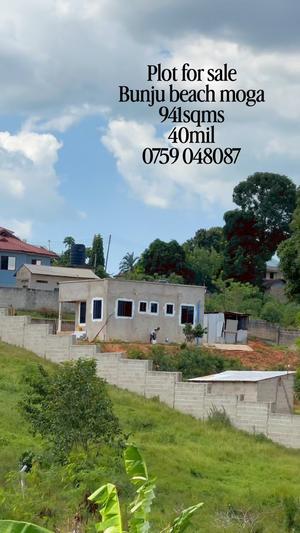 Beach Plot for Sale in Bunju Beach Moga, Dar Es Salaam (941 sqm)