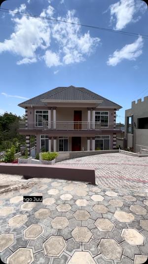 Apartment ya vyumba viwili inapangishwa Makongo Juu, Dar Es Salaam Apartment ya vyumba viwili inapangishwa Makongo Juu, Dar Es Salaam