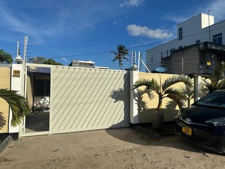 Nyumba (Furnished) ya vyumba vinne inapangishwa Msasani Gsm, Dar Es Salaam