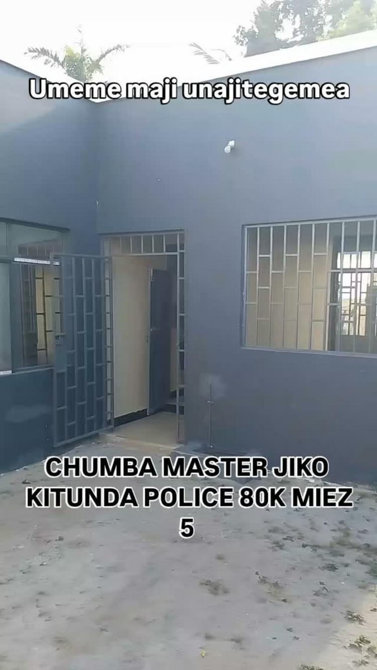 media -1 media -1