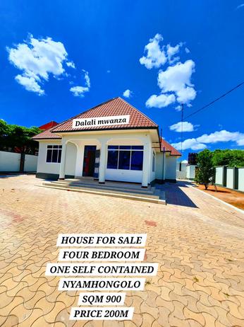 Nyumba ya vyumba vinne inauzwa Nyamhongolo, Mwanza (900 sqm)