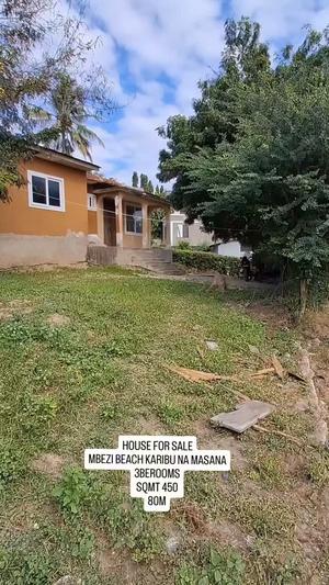 3 Bedrooms House for Sale in Mbezi Beach, Dar Es Salaam (450 sqm) 3 Bedrooms House for Sale in Mbezi Beach, Dar Es Salaam (450 sqm)