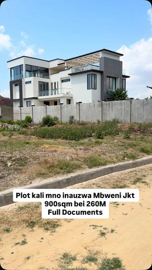 Kiwanja kinauzwa Mbweni JKT Block 5, Dar Es Salaam (900 sqm)