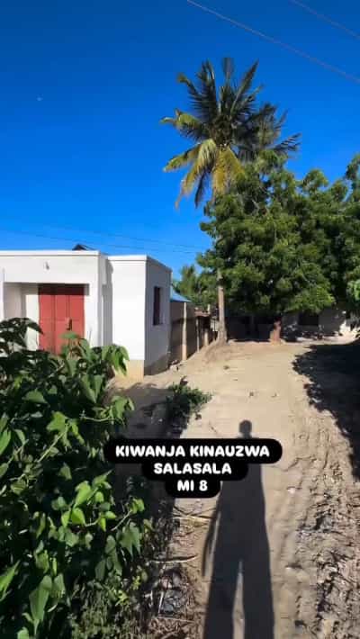 Kiwanja kinauzwa Salasala Magengeni, Dar Es Salaam (100 sqm)