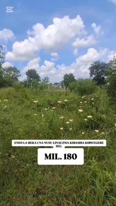 Kiwanja kinauzwa Kibamba Shule, Dar Es Salaam (1.5 acre) Kiwanja kinauzwa Kibamba Shule, Dar Es Salaam (1.5 acre)