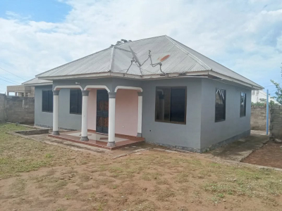 Nyumba ya vyumba vitatu inauzwa Buhongwa, Mwanza