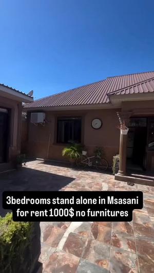 Apartment ya vyumba vitatu inapangishwa Msasani, Dar Es Salaam Apartment ya vyumba vitatu inapangishwa Msasani, Dar Es Salaam