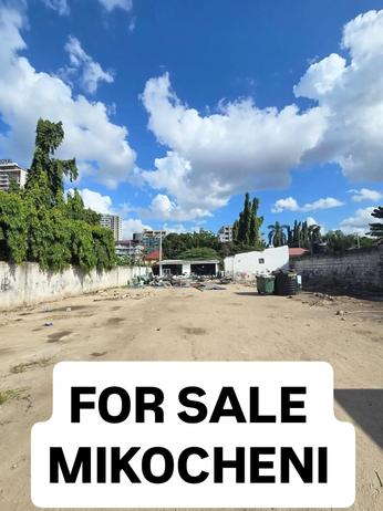Kiwanja kinauzwa Mikocheni Regent, Dar Es Salaam sqm 1500
