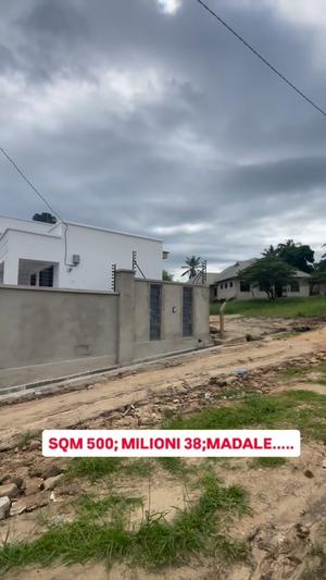 Kiwanja kinauzwa Madale, Dar Es Salaam (500 sqm)
