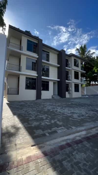 2 Bedrooms Apartment for Rent in Salasala (Magolofani), Dar Es Salaam