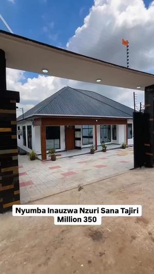 Nyumba ya vyumba vitatu inauzwa Goba Mageti, Dar Es Salaam (461 sqm)