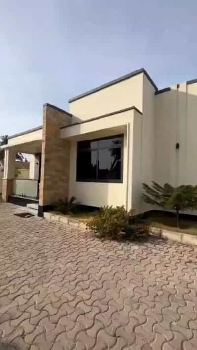 2 Bedrooms House for sale in Mbezi, Dar Es Salaam