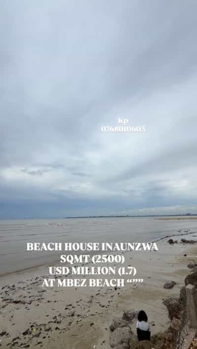 Nyumba inauzwa Mbezi Beach, Dar Es Salaam (2500 sqm)