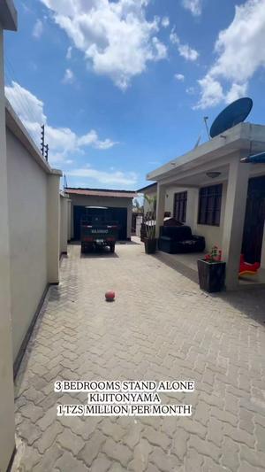 Apartment ya vyumba vitatu inapangishwa Kijitonyama, Dar Es Salaam
