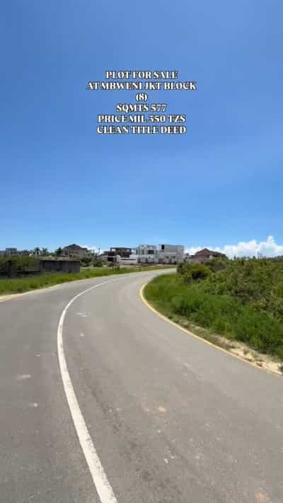 Kiwanja kinauzwa MBWENI JKT BLOCK (8), Dar Es Salaam (577 sqm)