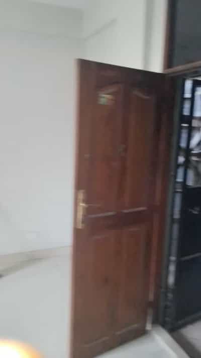 Apartment ya vyumba vitatu inapangishwa Kariakoo Fire, Dar Es Salaam