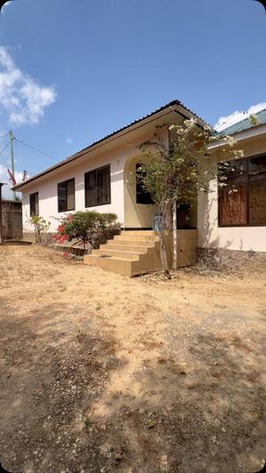 2 Bedrooms House for Rent in Sala sala kinzudi, Dar Es Salaam