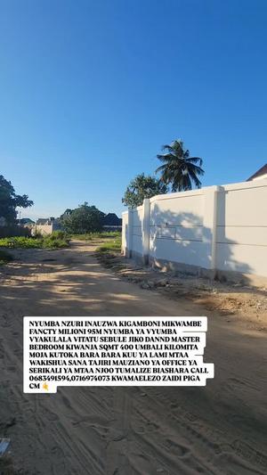 Nyumba ya vyumba vitatu inauzwa Mikwambe, Kigamboni, Dar Es Salaam (400 sqm)
