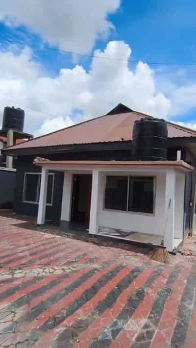 Nyumba ya vyumba vinne inapangishwa Sinza Mori, Dar Es Salaam