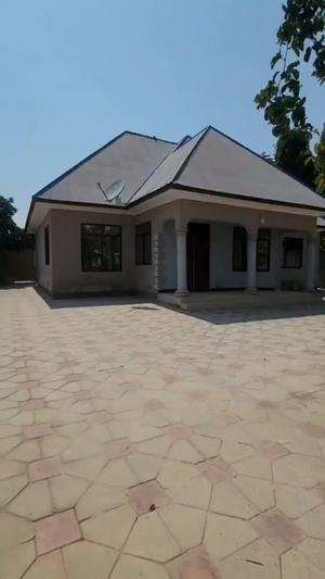 Nyumba ya chumba kimoja inapangishwa Nkuhungu, Dodoma Nyumba ya chumba kimoja inapangishwa Nkuhungu, Dodoma