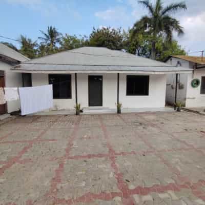 Nyumba/Apartment ya vyumba vitatu inapangishwa Mikocheni, Dar Es Salaam