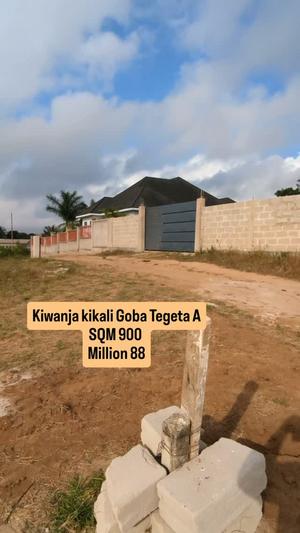 Kiwanja kinauzwa Goba Tegeta A, Dar Es Salaam (900 sqm) Kiwanja kinauzwa Goba Tegeta A, Dar Es Salaam (900 sqm)