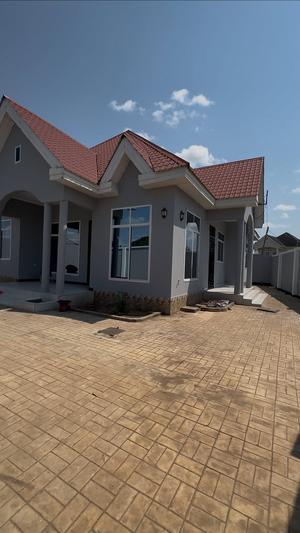 Nyumba ya vyumba vinne inapangishwa Kigamboni Geza juu, Dar Es Salaam