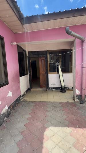 Nyumba ya vyumba viwili inapangishwa Mwenge, Dar Es Salaam