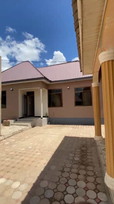 Nyumba ya vyumba viwili inapangishwa Mlimwa C, Dodoma