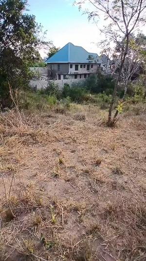Kiwanja kinauzwa Kimara Ubungo, Dar Es Salaam (470 sqm) Kiwanja kinauzwa Kimara Ubungo, Dar Es Salaam (470 sqm)