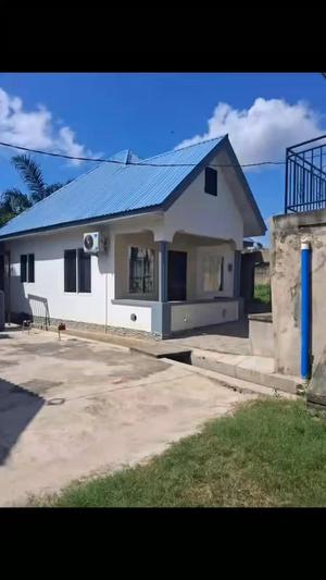 2 Bedrooms House/Apartment for Rent in Kimara Baruti, Dar Es Salaam
