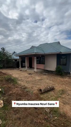 Nyumba ya vyumba vitatu inauzwa Goba Kwa Robert, Dar Es Salaam (500 sqm) Nyumba ya vyumba vitatu inauzwa Goba Kwa Robert, Dar Es Salaam (500 sqm)