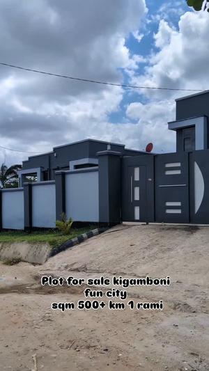Residential Plot for Sale in Kigamboni Funy City, Dar Es Salaam (500 sqm) Residential Plot for Sale in Kigamboni Funy City, Dar Es Salaam (500 sqm)