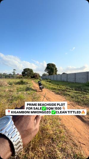 Beach Plot for Sale in Mwongozo Beach Side, Kigamboni, Dar Es Salaam (1500 sqm) Beach Plot for Sale in Mwongozo Beach Side, Kigamboni, Dar Es Salaam (1500 sqm)