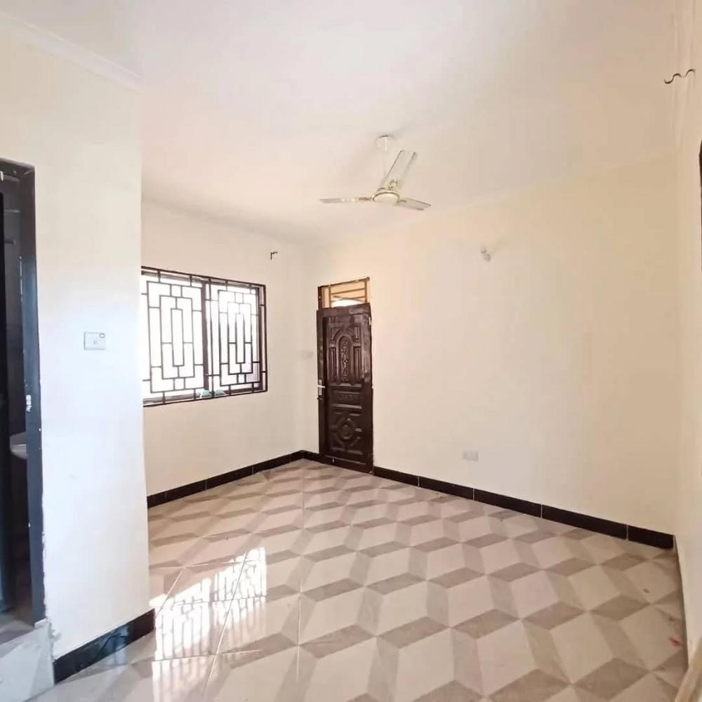 media -3 media -3