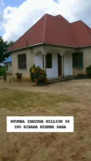 Nyumba ya vyumba vitatu inauzwa Kibaha Miembe Saba, Pwani (500 sqm) Nyumba ya vyumba vitatu inauzwa Kibaha Miembe Saba, Pwani (500 sqm)