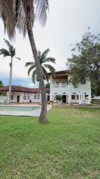 5 Bedrooms House for Rent in Mbezi, Dar Es Salaam