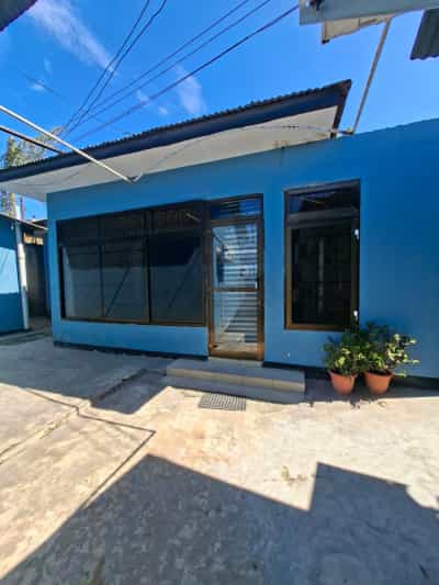 Ofisi inapangishwa Mikocheni, Dar Es Salaam (130 sqm)