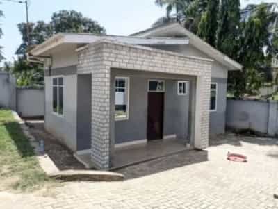 Apartment ya vyumba viwili inapangishwa Kimara Suka, Dar Es Salaam Apartment ya vyumba viwili inapangishwa Kimara Suka, Dar Es Salaam