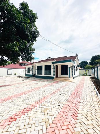 Nyumba ya vyumba vinne inapangishwa Tabata Kinyerezi, Dar Es Salaam Nyumba ya vyumba vinne inapangishwa Tabata Kinyerezi, Dar Es Salaam